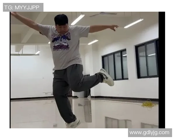 西安街舞队的表现分析:控制技巧与失误的深度探讨 西安街舞队的表现分析:控制技巧与失误的深度探讨